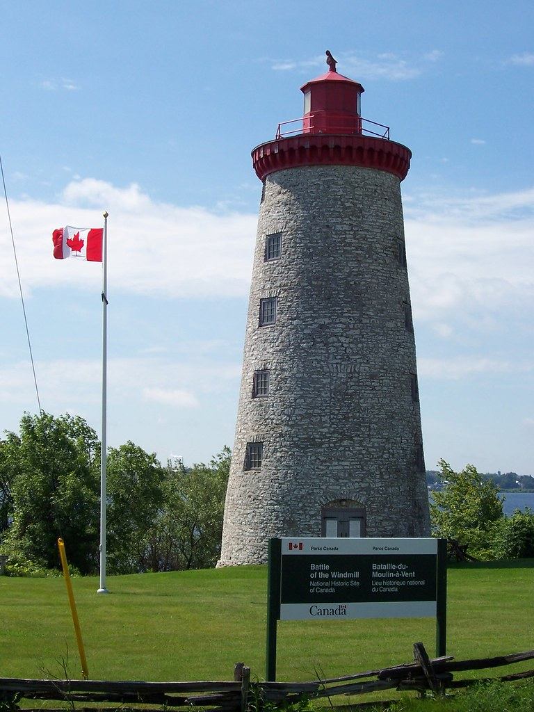 lighthouse at windmill point(Canada)'s Photo